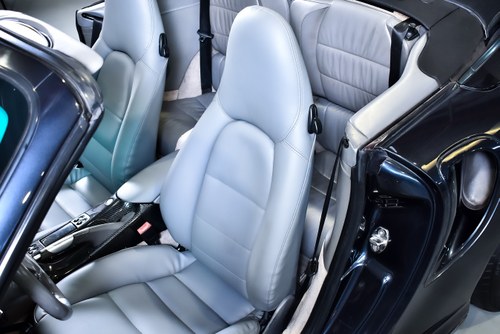 2004 Porsche 996 (911) Turbo Convertible 3,6L En venta (imagen 41 de 95)