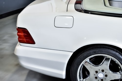2001 Mercedes-Benz R129 SL500 Convertible 5,0L V8 AMG à vendre (picture 72 of 115)