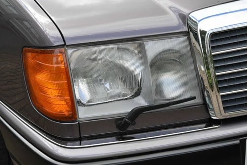 1993 Mercedes-Benz 300 CE W124 till salu (bild 36 av 110)