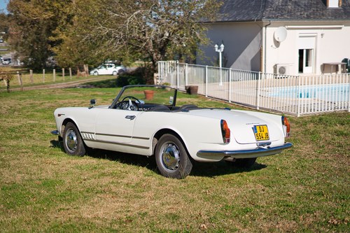 1960 Alfa Romeo Spider 2000 by Touring In vendita (immagine 18 di 120)