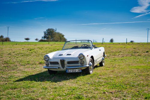 1960 Alfa Romeo Spider 2000 by Touring In vendita (immagine 21 di 120)