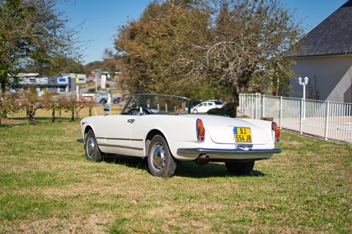 1960 Alfa Romeo Spider 2000 by Touring In vendita (immagine 31 di 120)