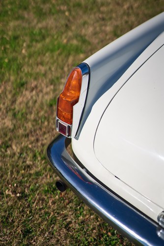 1960 Alfa Romeo Spider 2000 by Touring In vendita (immagine 65 di 120)