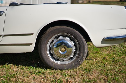 1960 Alfa Romeo Spider 2000 by Touring In vendita (immagine 35 di 120)
