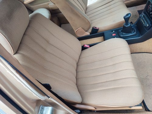 1983 Mercedes-Benz 240 D (W123) In vendita (immagine 53 di 126)