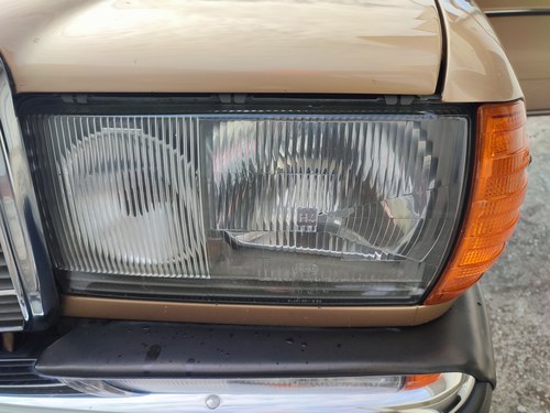 1983 Mercedes-Benz 240 D (W123) In vendita (immagine 74 di 126)