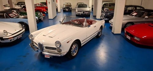 1960 ALFA ROMEO 2000 Spider Touring En Venta