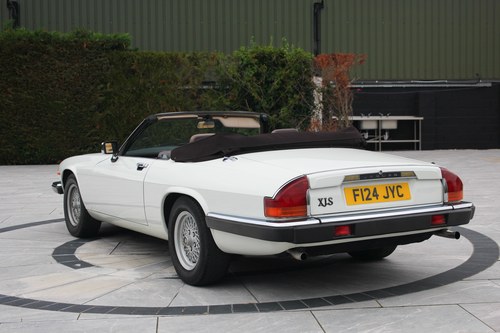 1989 Jaguar XJ-S Convertible till salu (bild 17 av 143)