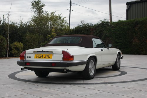 1989 Jaguar XJ-S Convertible till salu (bild 19 av 143)