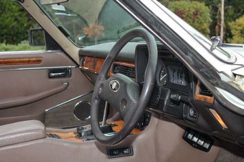 1989 Jaguar XJ-S Convertible till salu (bild 62 av 143)