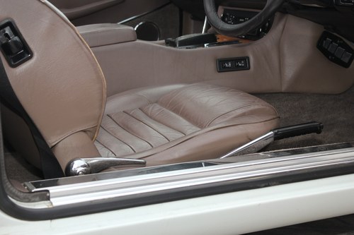 1989 Jaguar XJ-S Convertible till salu (bild 66 av 143)