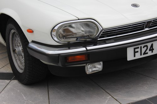 1989 Jaguar XJ-S Convertible till salu (bild 80 av 143)