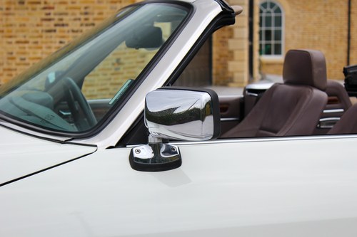 1989 Jaguar XJ-S Convertible till salu (bild 90 av 143)