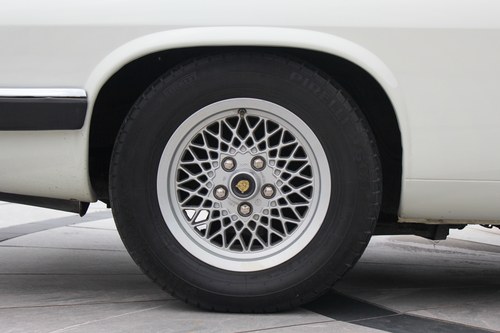 1989 Jaguar XJ-S Convertible till salu (bild 33 av 143)