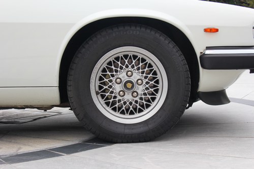 1989 Jaguar XJ-S Convertible till salu (bild 34 av 143)