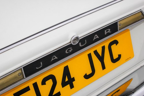 1989 Jaguar XJ-S Convertible till salu (bild 106 av 143)