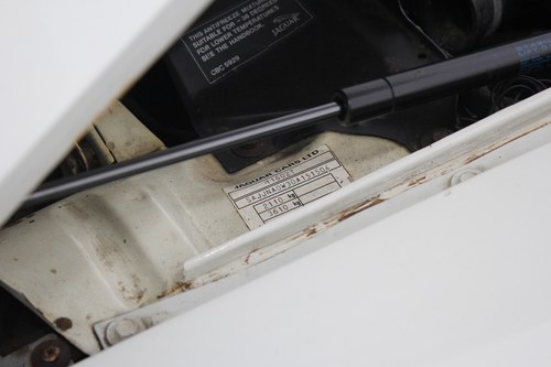 1989 Jaguar XJ-S Convertible till salu (bild 114 av 143)