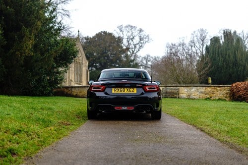 2018 Abarth 124 Spider GT Manual In vendita (immagine 39 di 156)