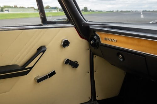 1973 Alfa Romeo 2000 GTV Tipo 105 For Sale (picture 10 of 47)