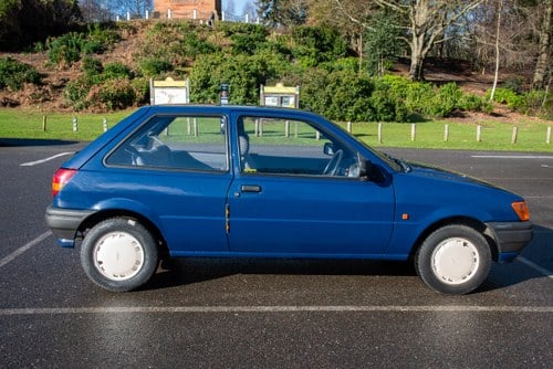 1990 Ford Fiesta Mk3 1L Bonus In vendita (immagine 17 di 197)