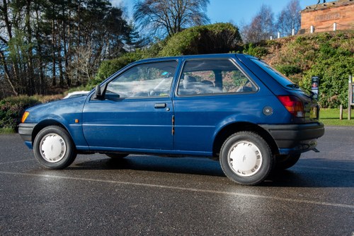 1990 Ford Fiesta Mk3 1L Bonus In vendita (immagine 32 di 197)