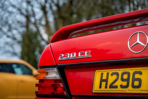 1990 Mercedes-Benz 230CE C124 In vendita (immagine 63 di 101)