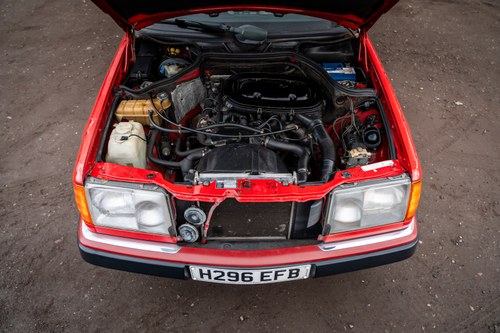 1990 Mercedes-Benz 230CE C124 In vendita (immagine 85 di 101)