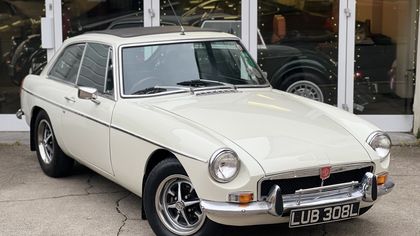 MG MGB GT