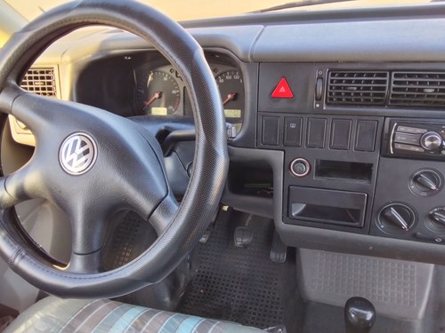 1999 Volkswagen T4 2.5L TDI à venda (imagem 12 de 101)
