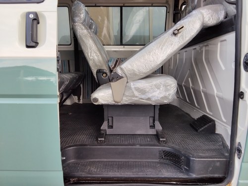 1999 Volkswagen T4 2.5L TDI à venda (imagem 35 de 101)