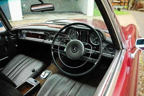 1967 Mercedes-Benz W113 230SL 2.8-litre Automatic till salu (bild 2 av 159)