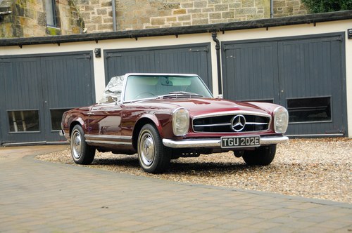 1967 Mercedes-Benz W113 230SL 2.8-litre Automatic till salu (bild 1 av 159)