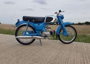 1961 Honda C114 Te koop