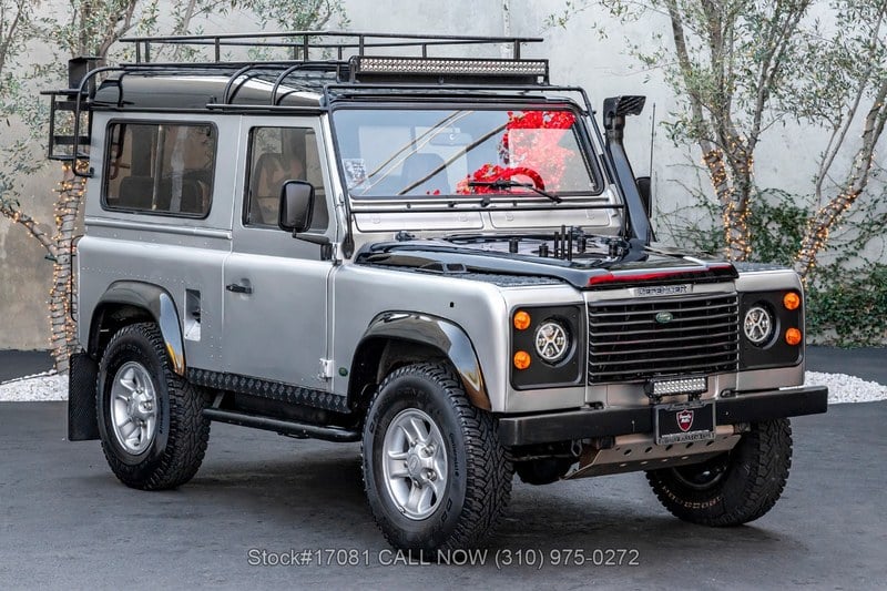 1995 Land Rover Defender - 1 1995 Land Rover Defender - 1