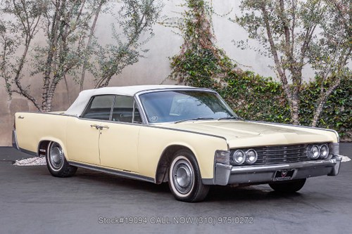 1965 Lincoln Continental A vendre
