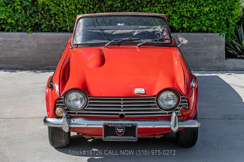 1968 Triumph TR250 - 2 1968 Triumph TR250 - 2