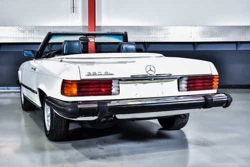 1983 Mercedes-Benz R107 380SL R107 Te koop (foto 14 van 83)