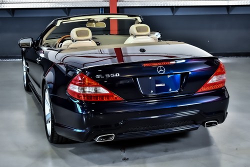 2009 Mercedes-Benz SL550 R230 till salu (bild 19 av 84)