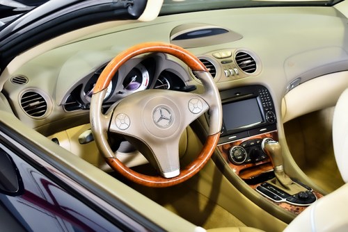 2009 Mercedes-Benz SL550 R230 till salu (bild 68 av 84)
