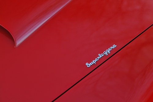 1963 Aston Martin DB4 Series V Vantage ‘Special Series’ Sports Saloon à venda (imagem 45 de 121)