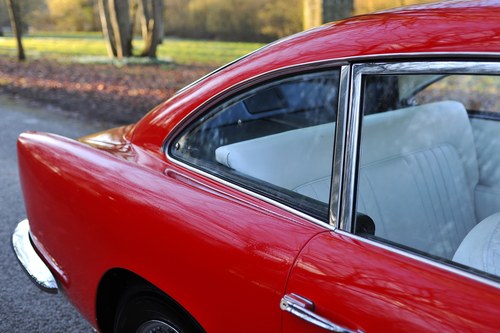 1963 Aston Martin DB4 Series V Vantage ‘Special Series’ Sports Saloon à venda (imagem 74 de 121)