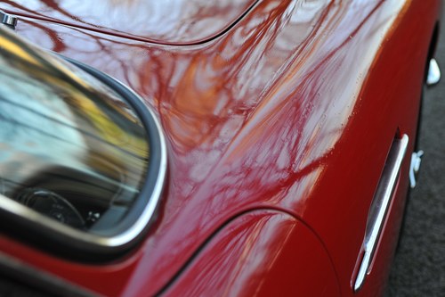 1963 Aston Martin DB4 Series V Vantage ‘Special Series’ Sports Saloon à venda (imagem 80 de 121)