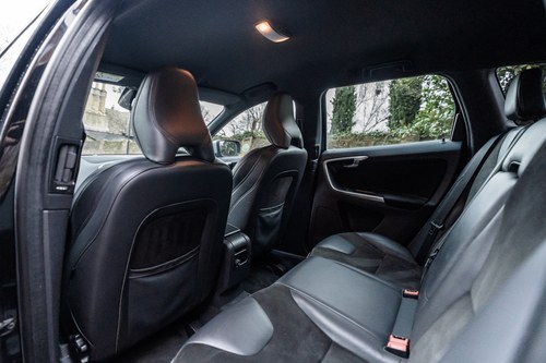 2017 Volvo XC60 R-Design For Sale (picture 34 of 136)