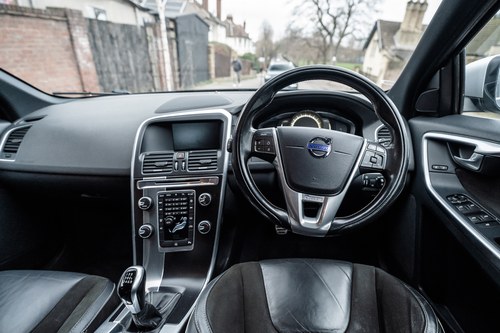 2017 Volvo XC60 R-Design For Sale (picture 72 of 136)