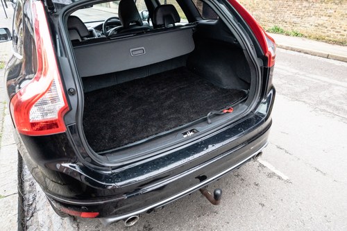 2017 Volvo XC60 R-Design For Sale (picture 78 of 136)