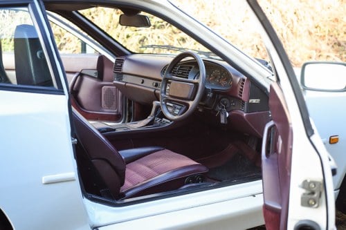 1986 Porsche 944 Lux till salu (bild 6 av 164)