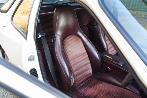 1986 Porsche 944 Lux till salu (bild 55 av 164)