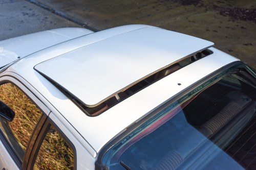 1986 Porsche 944 Lux till salu (bild 67 av 164)