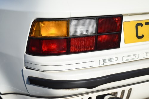 1986 Porsche 944 Lux till salu (bild 115 av 164)