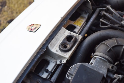 1986 Porsche 944 Lux till salu (bild 137 av 164)